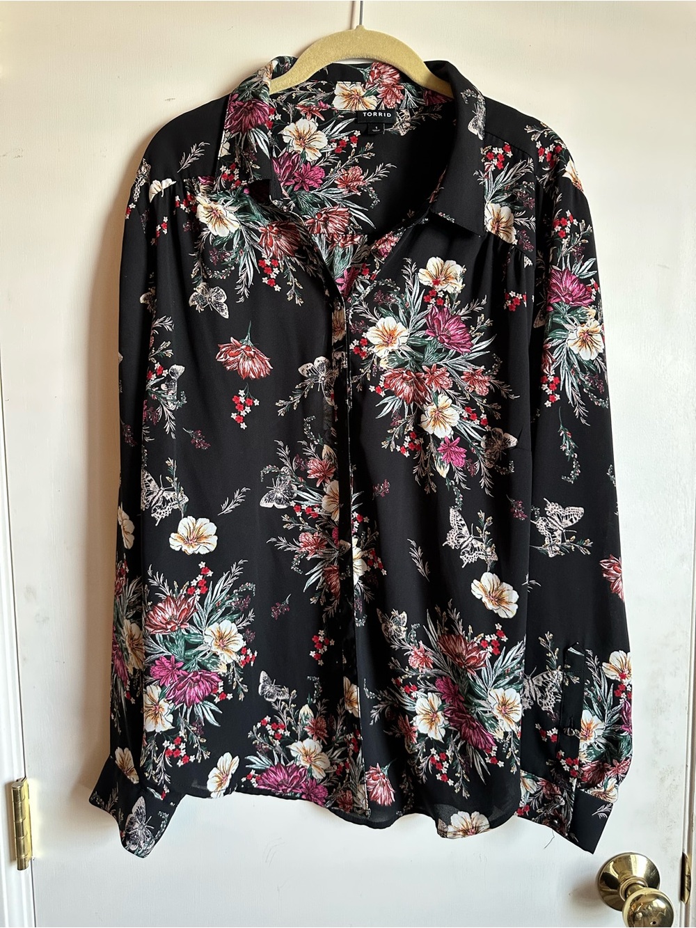 torrid Black Floral Button-Down Blouse with Multi-Color Blooms